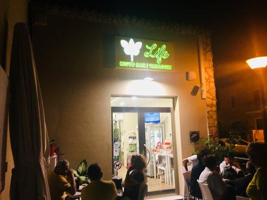 Life Risto Bar Tabacchi